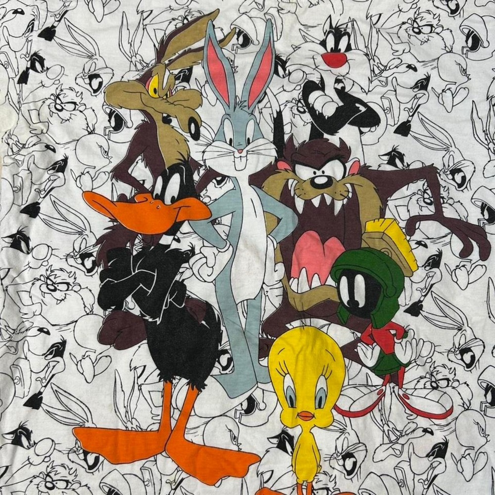 Vintage 90's Peace Tag Looney Tunes Taz Bugs Bunny All over print T-shirt large - Picture 3 of 4